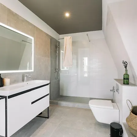 Atrani - 3 Bedroom In Eixample Dreta Apartmán