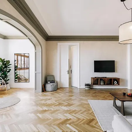 Atrani - 3 Bedroom In Eixample Dreta * Barselona